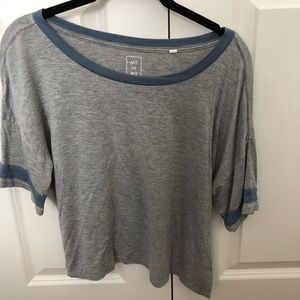 Short sleeve grey and blue flowy T-shirt